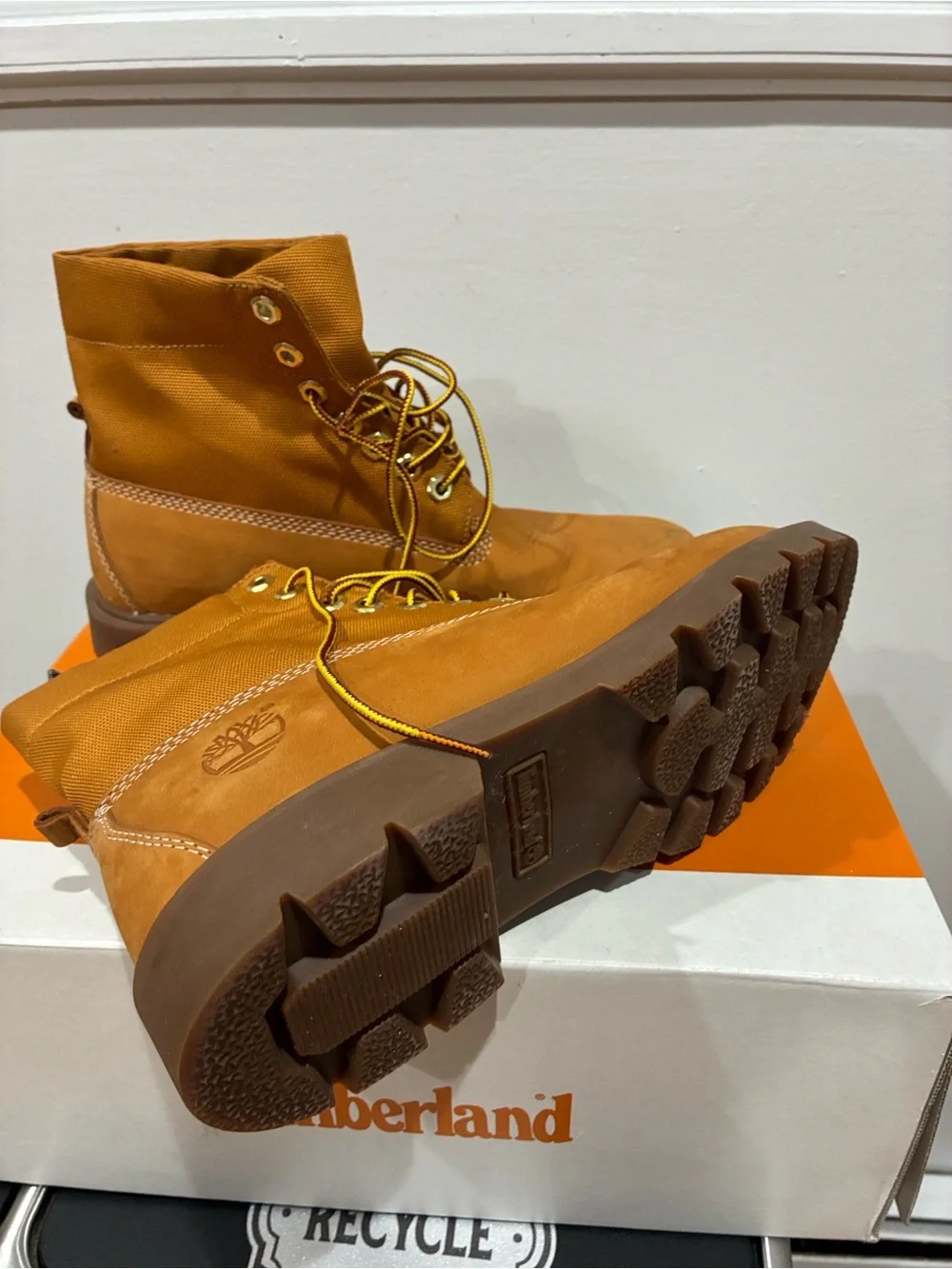Men's Timberland Mens Basic ankle boots Single Roll-Top Boots in Wheat